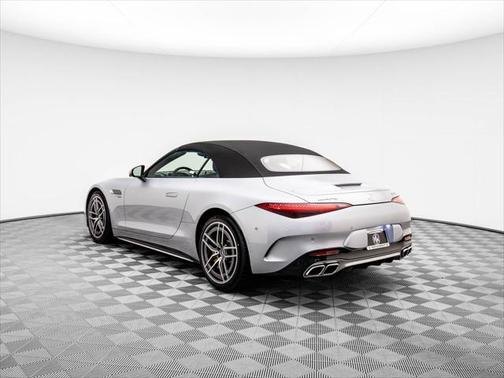 2025 Mercedes-Benz AMG SL 63 Base