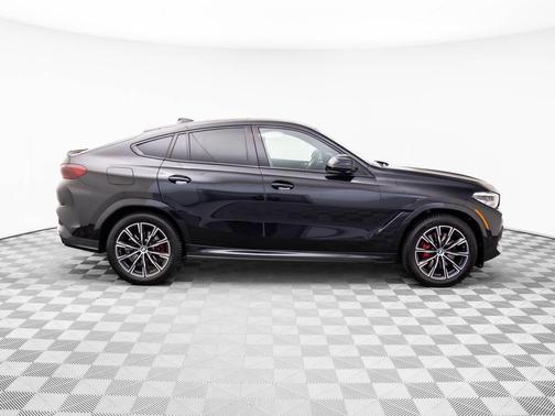 2023 BMW X6 xDrive40i