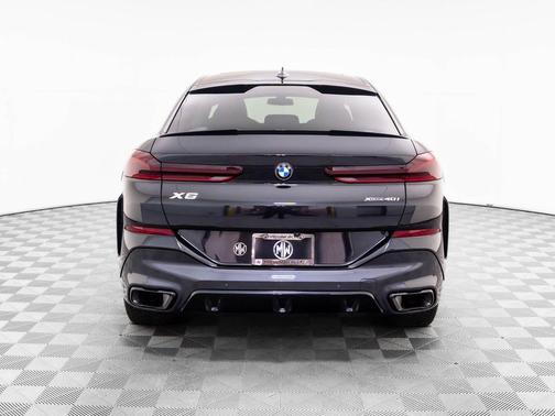 2023 BMW X6 xDrive40i