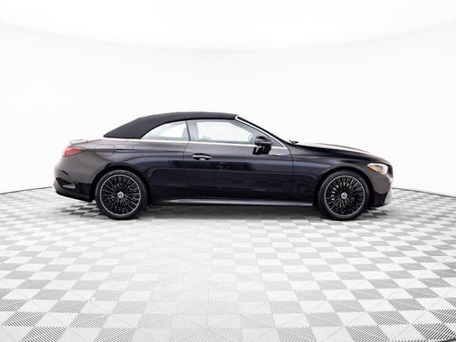 2026 Mercedes-Benz CLE 300 4MATIC Cabriolet