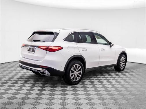 2025 Mercedes-Benz GLC 300 4MATIC