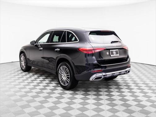 2025 Mercedes-Benz GLC 300 4MATIC