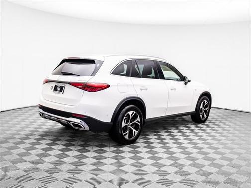 2025 Mercedes-Benz GLC 350e Base