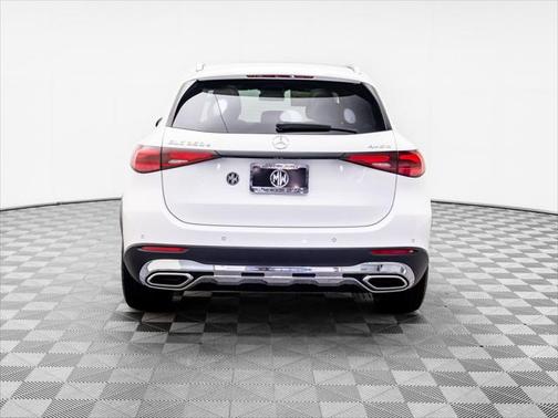 2025 Mercedes-Benz GLC 350e Base