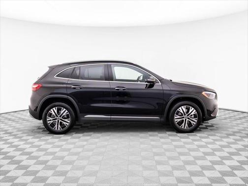 2025 Mercedes-Benz GLA 250 4MATIC