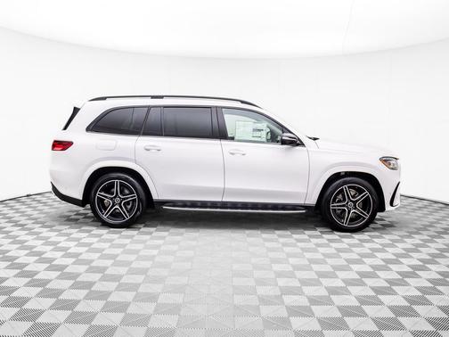 2026 Mercedes-Benz GLS 450 4MATIC