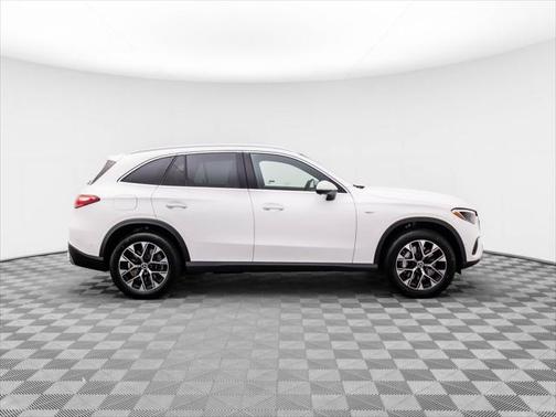 2025 Mercedes-Benz GLC 350e Base