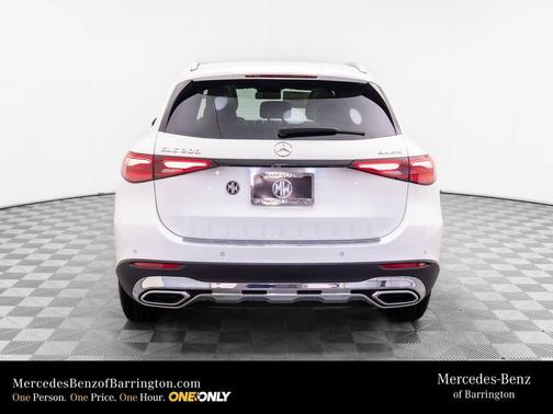 Polar White 2026 Mercedes-Benz GLC 300 4MATIC