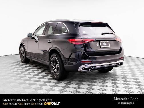 Black 2026 Mercedes-Benz GLC 300 4MATIC