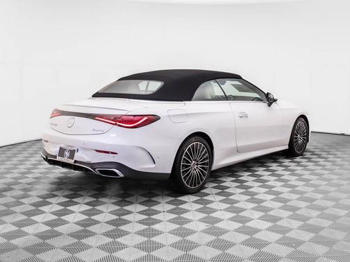 2026 Mercedes-Benz CLE 300 4MATIC Cabriolet