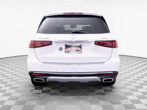 2026 Mercedes-Benz GLS 450 4MATIC