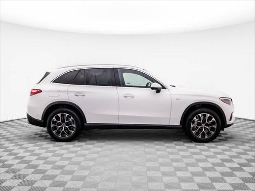 2025 Mercedes-Benz GLC 350e Base