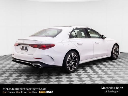 MANUFAKTUR Moonlight White Metallic 2026 Mercedes-Benz E-Class E 350