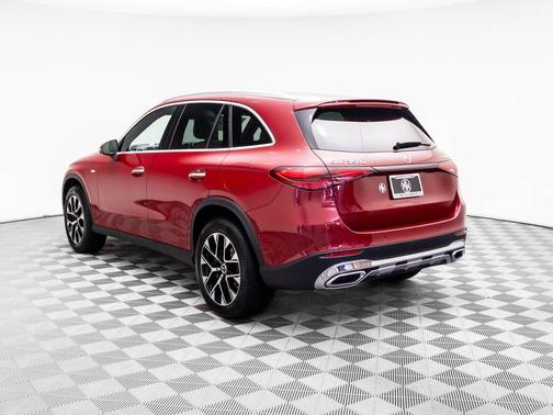 2025 Mercedes-Benz GLC 350e Base