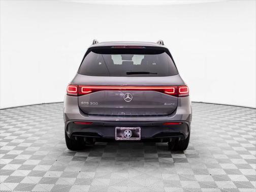 2023 Mercedes-Benz EQB 300 4MATIC