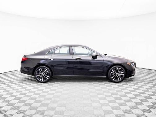 2026 Mercedes-Benz CLA 250 4MATIC