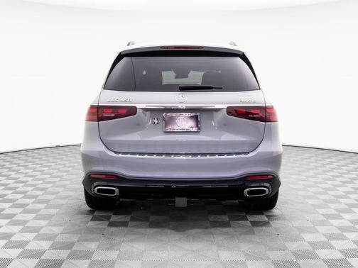 2026 Mercedes-Benz GLS 450 4MATIC