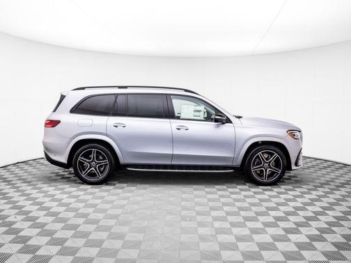 2026 Mercedes-Benz GLS 450 4MATIC