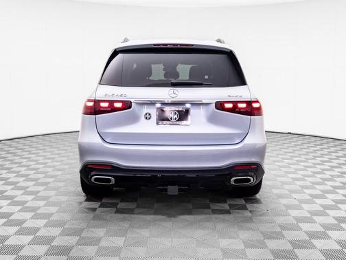 2026 Mercedes-Benz GLS 450 4MATIC