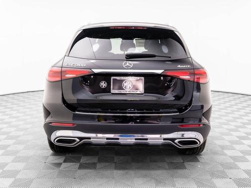 2025 Mercedes-Benz GLC 300 4MATIC