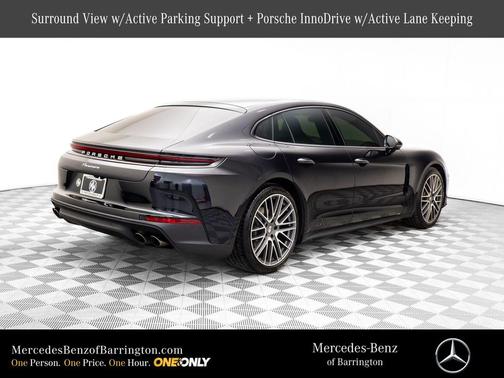 2024 Porsche Panamera 4