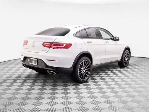 2022 Mercedes-Benz GLC 300 4MATIC Coupe