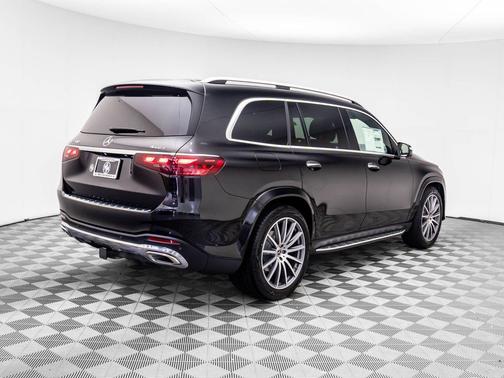 2026 Mercedes-Benz GLS 580 4MATIC