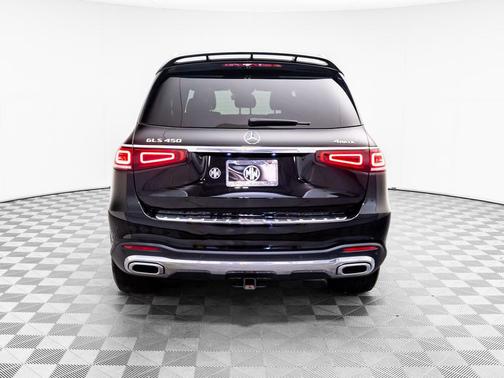 2022 Mercedes-Benz GLS 450 4MATIC