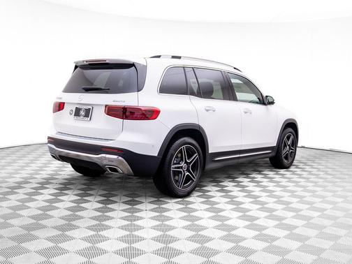 2026 Mercedes-Benz GLB 250 4MATIC