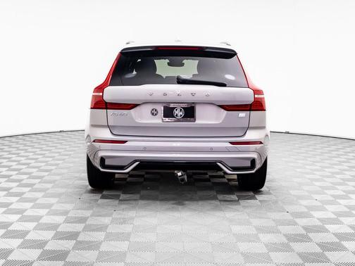 2022 Volvo XC60 Recharge Plug-In Hybrid T8 R-Design