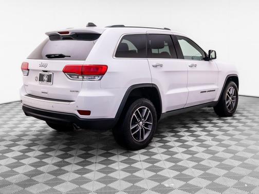 Bright White Clearcoat 2018 Jeep Grand Cherokee Limited