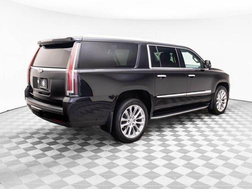 2020 Cadillac Escalade ESV Luxury