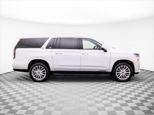 2023 Cadillac Escalade ESV Premium Luxury