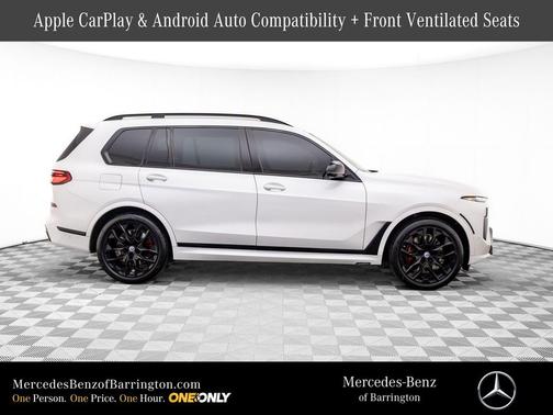 2023 BMW X7 M60i