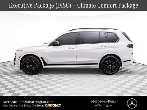 2023 BMW X7 M60i
