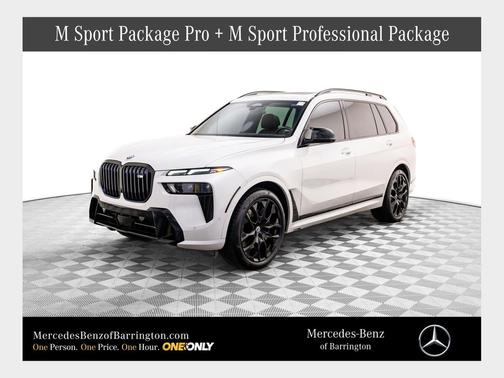 2023 BMW X7 M60i