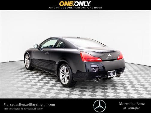 2009 INFINITI G37x Base