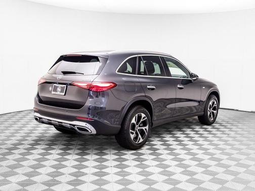 2025 Mercedes-Benz GLC 350e Base