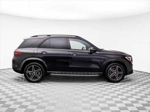 2025 Mercedes-Benz GLE 450e 4MATIC