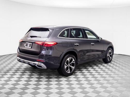 2026 Mercedes-Benz GLC 350e Base
