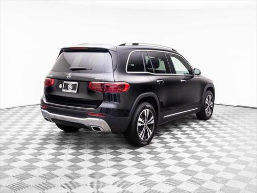 2025 Mercedes-Benz GLB 250 4MATIC