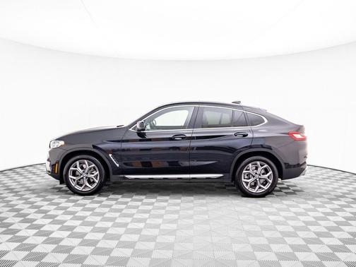 2023 BMW X4 xDrive30i