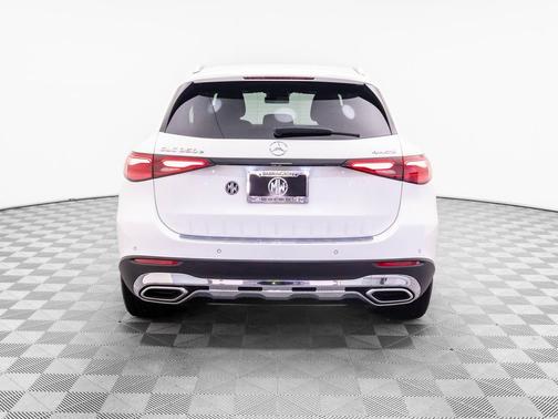 2025 Mercedes-Benz GLC 350e Base