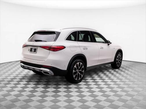 2025 Mercedes-Benz GLC 350e Base