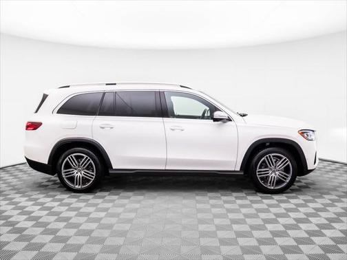 2024 Mercedes-Benz GLS 450 4MATIC