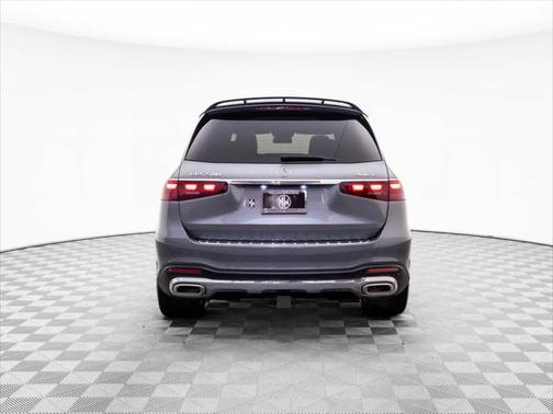 2025 Mercedes-Benz GLS 580 4MATIC