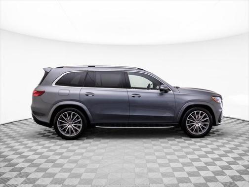 2025 Mercedes-Benz GLS 580 4MATIC