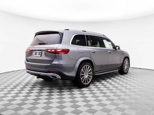 2025 Mercedes-Benz GLS 450 4MATIC