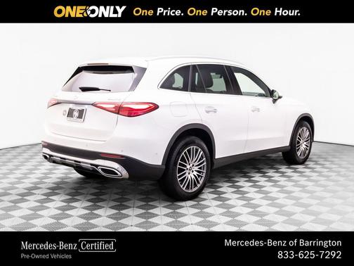 Polar White 2025 Mercedes-Benz GLC 300 4MATIC
