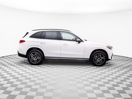 2026 Mercedes-Benz GLC 300 4MATIC